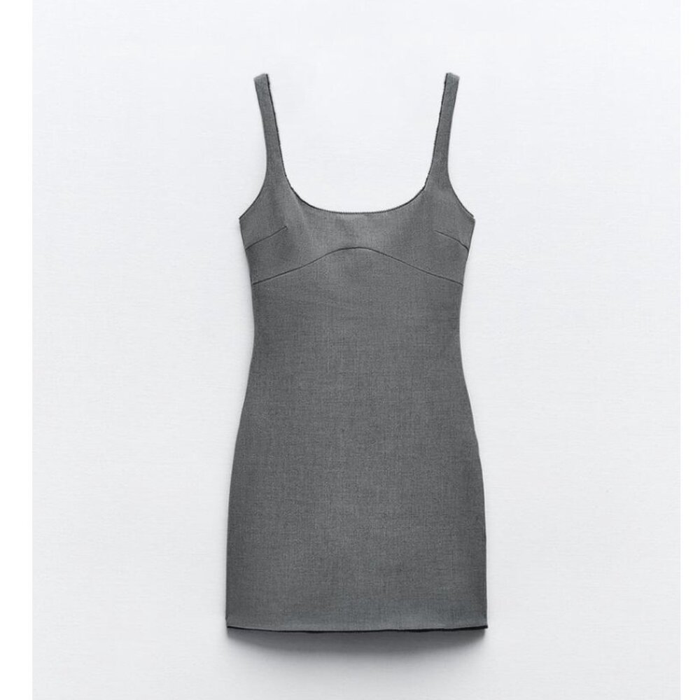 GREY SHORT LACE DRESS